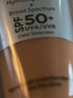 iT hydrating primer makeup.